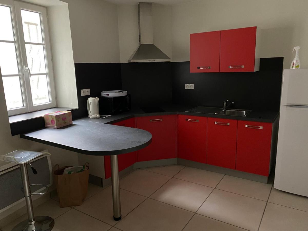 Appartement Calme Centre Ville Historique Ussel  Zewnętrze zdjęcie