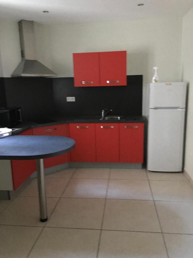 Appartement Calme Centre Ville Historique Ussel  Zewnętrze zdjęcie